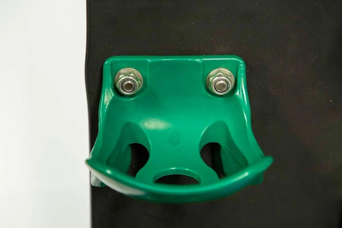 Godets verts ajourés